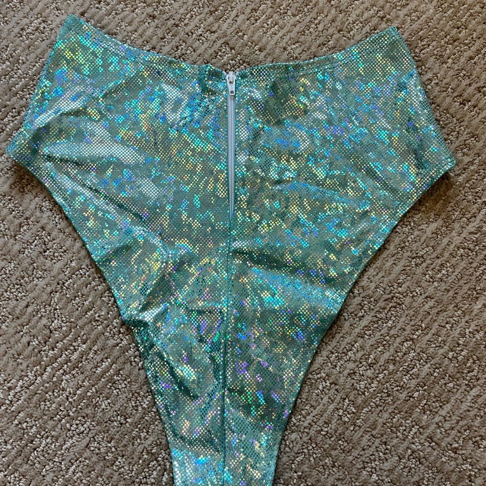 J Valentine Rave Top + Rave Bottoms Matching Set - Picture 6 of 6